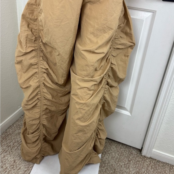 HALFHEART Tan Ruched Wide-Leg Pants Size Large. A23 - Picture 7 of 12